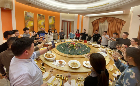 向未来，再出发 | 小黄蜂2020年度业绩表彰大会圆满召开！